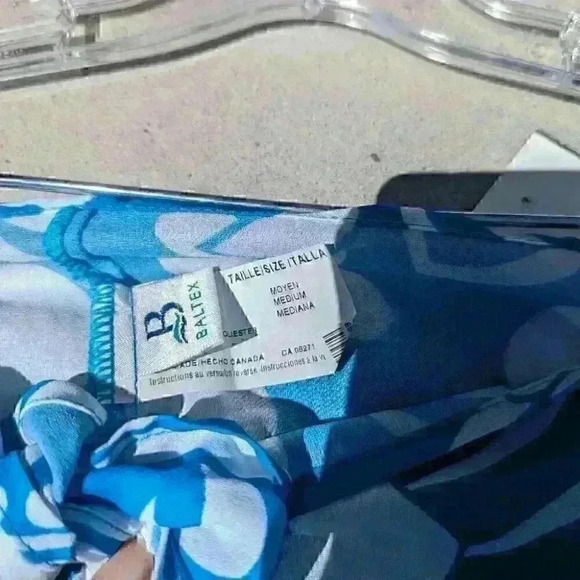 Baltex Blue & White  cover up - size medium bnwot - Picture 2 of 3